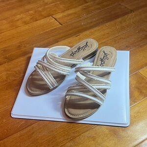 Jellypop Women's Cream and Tan Strappy Sandals